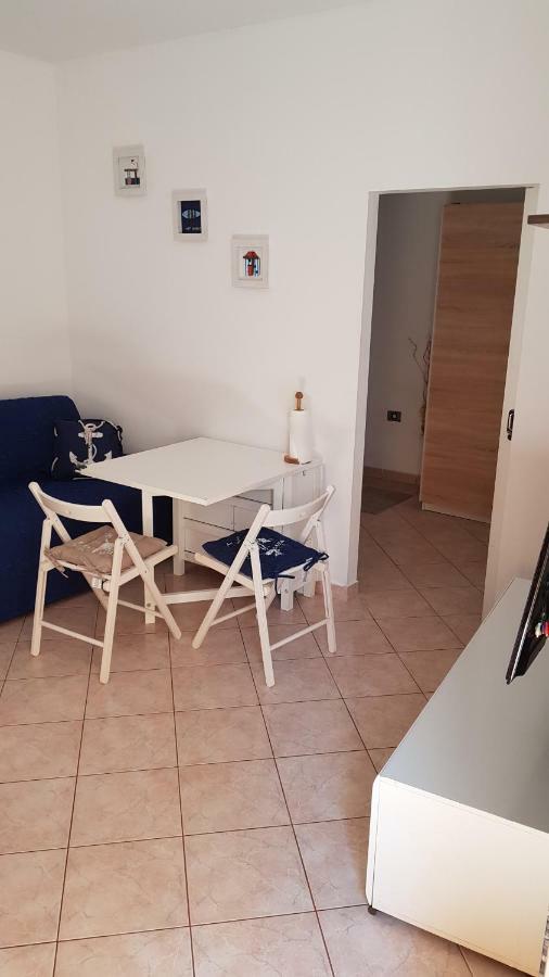 Apartment Izola Sukalo Екстер'єр фото